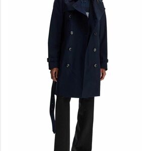 Burberry Men's Navy Trench Coat. Size S